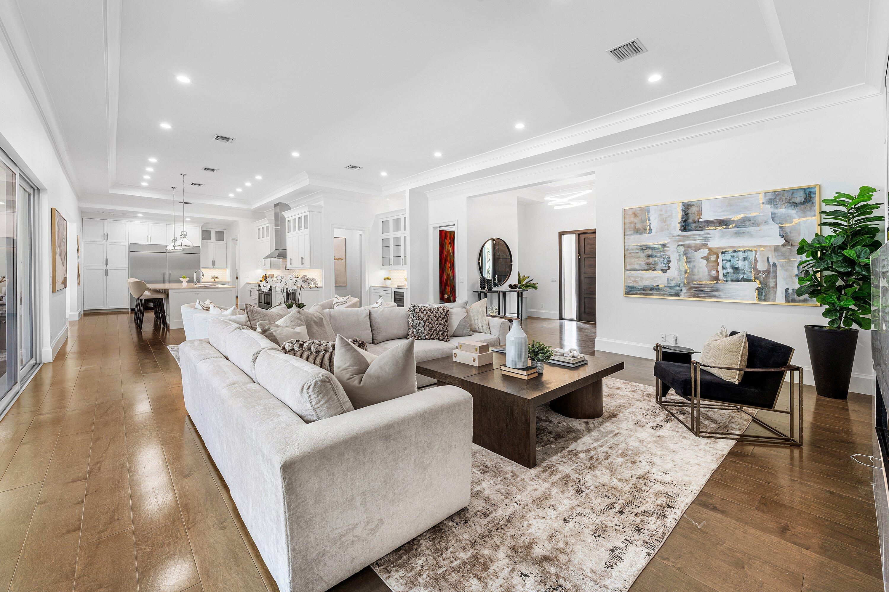 MACHLE PROPERTY ON AM 49 - Residential