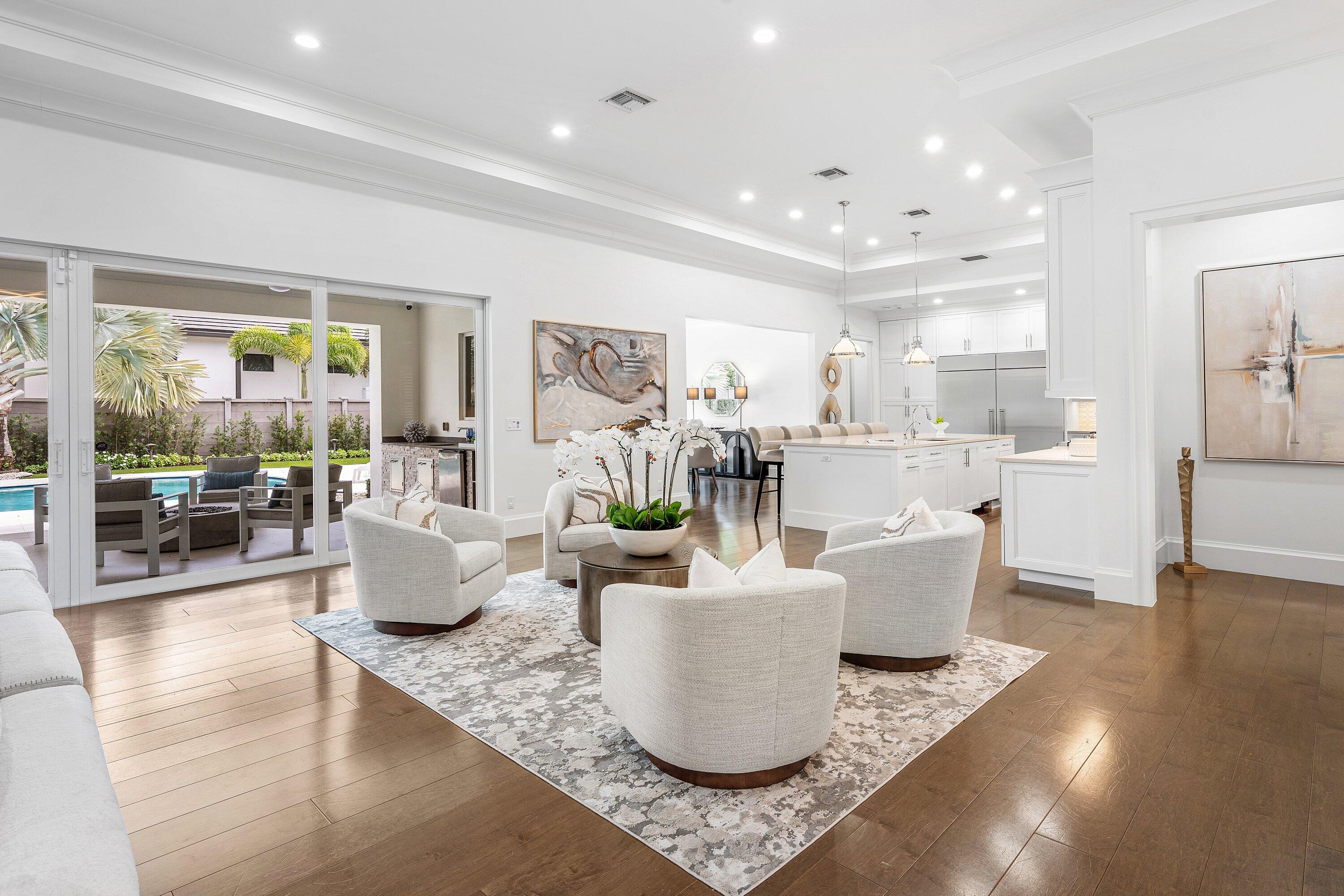 MACHLE PROPERTY ON AM 49 - Residential