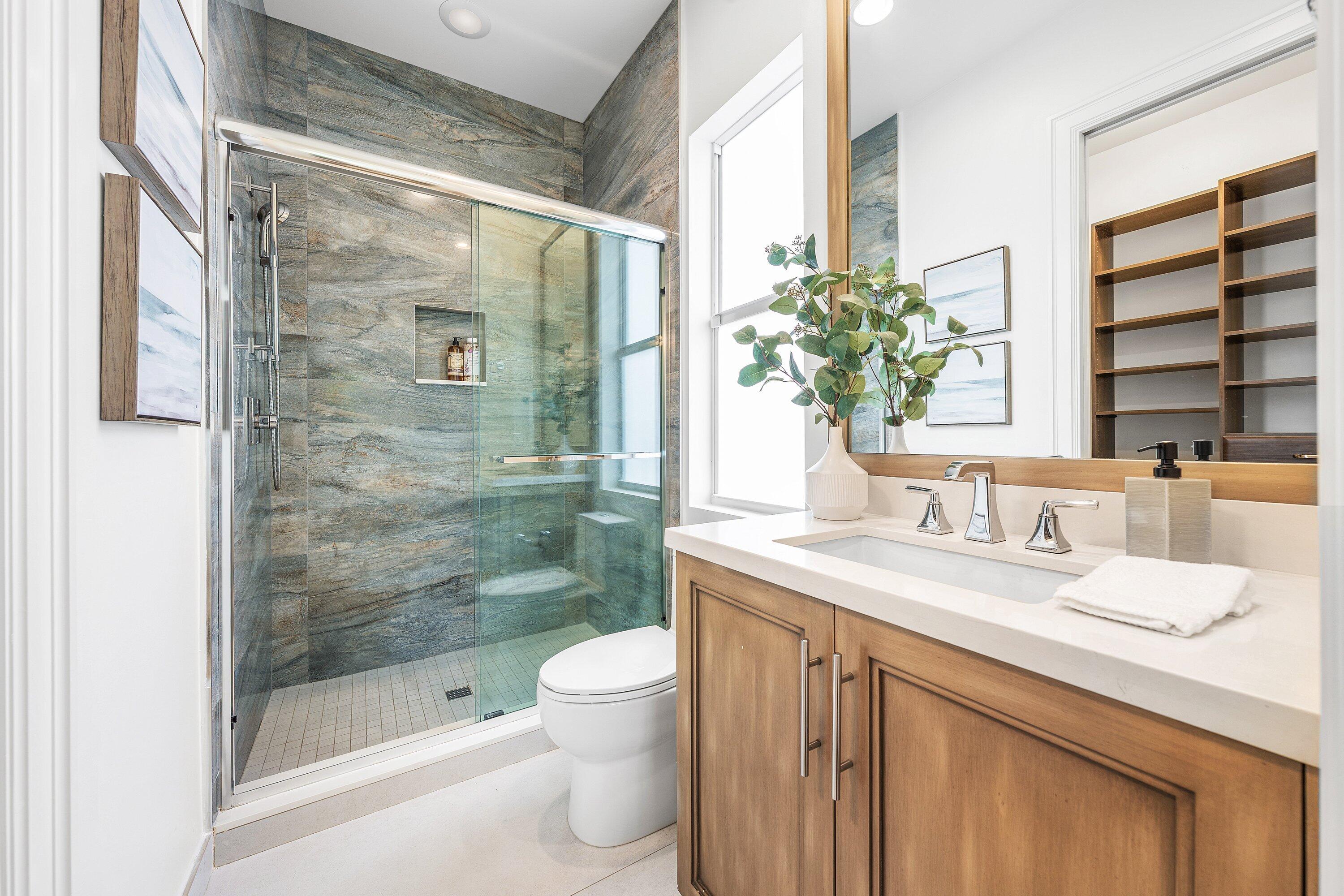 MACHLE PROPERTY ON AM 49 - Residential