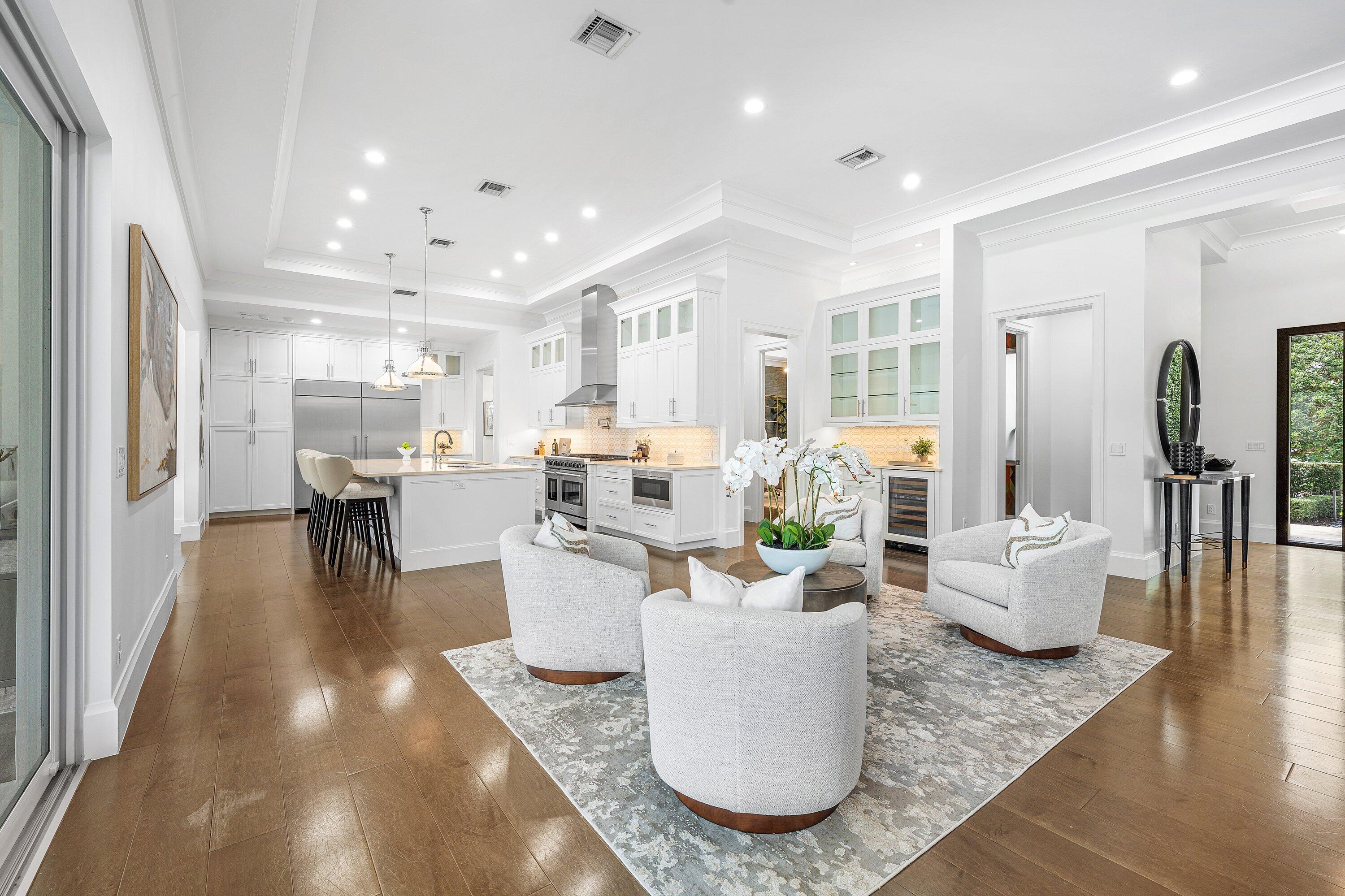 MACHLE PROPERTY ON AM 49 - Residential