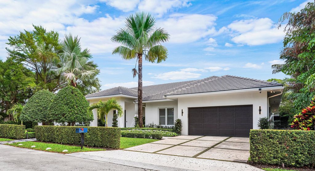 Photo of 598 NW 9th Court, Boca Raton, FL 33486 (MLS # B26005290)