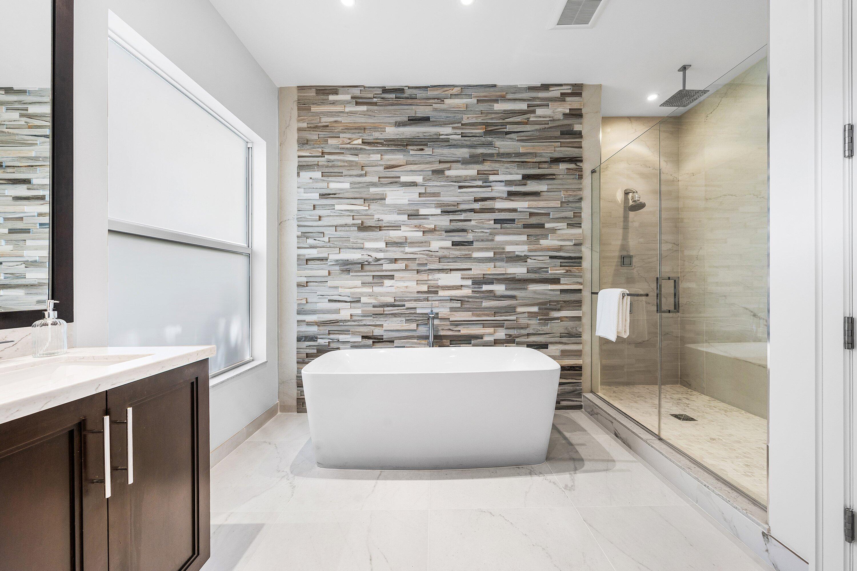 MACHLE PROPERTY ON AM 49 - Residential