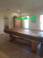 KINGS BAY HOUSE CONDO - Residential