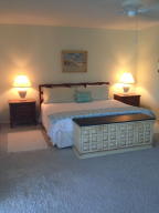 KINGS BAY HOUSE CONDO - Residential