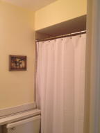 KINGS BAY HOUSE CONDO - Residential