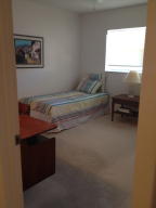 KINGS BAY HOUSE CONDO - Residential
