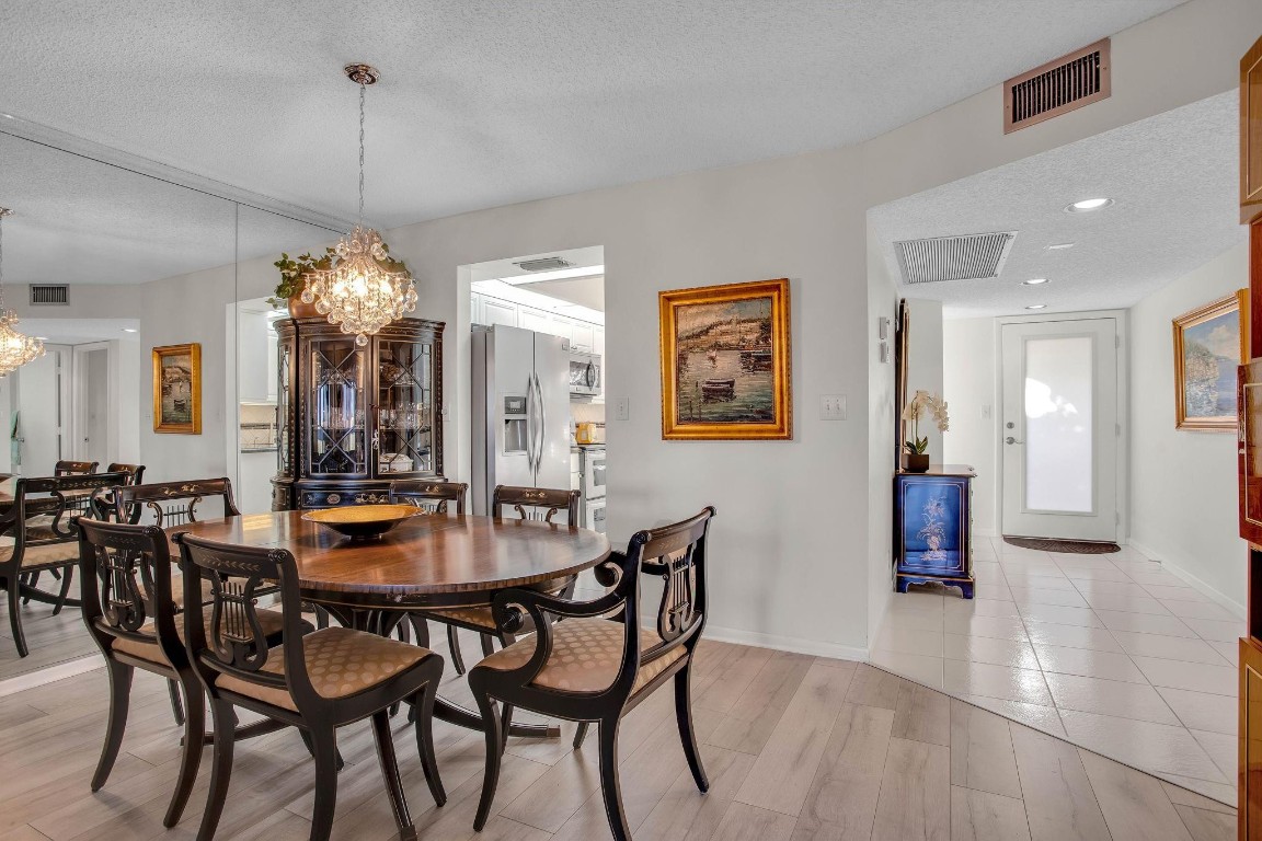 WYNMOOR - Residential