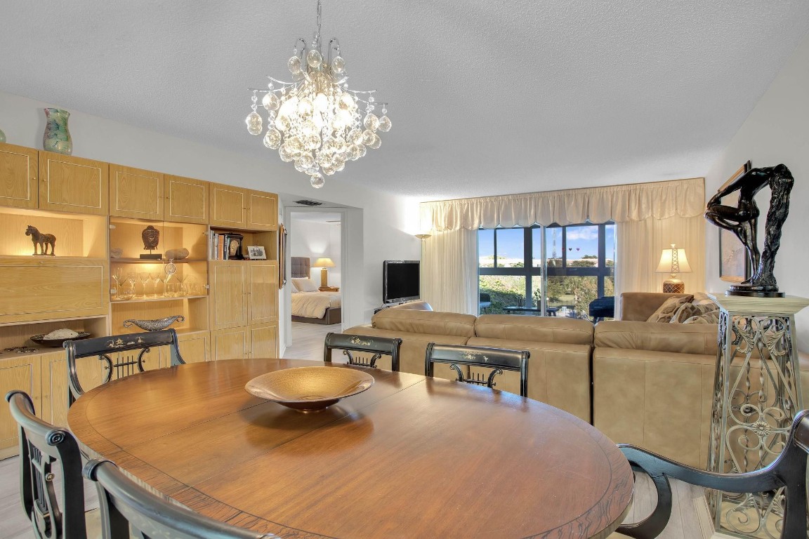 WYNMOOR - Residential