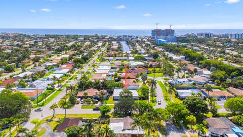 Tiny photo for 1424 SE 12th Avenue, Deerfield Beach, FL 33441 (MLS # B26026004)