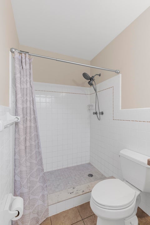 Tiny photo for 1424 SE 12th Avenue, Deerfield Beach, FL 33441 (MLS # B26026004)