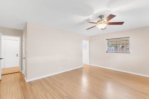 Tiny photo for 1424 SE 12th Avenue, Deerfield Beach, FL 33441 (MLS # B26026004)