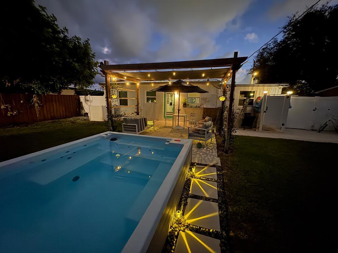 BOWERS PARK - Residential Lease