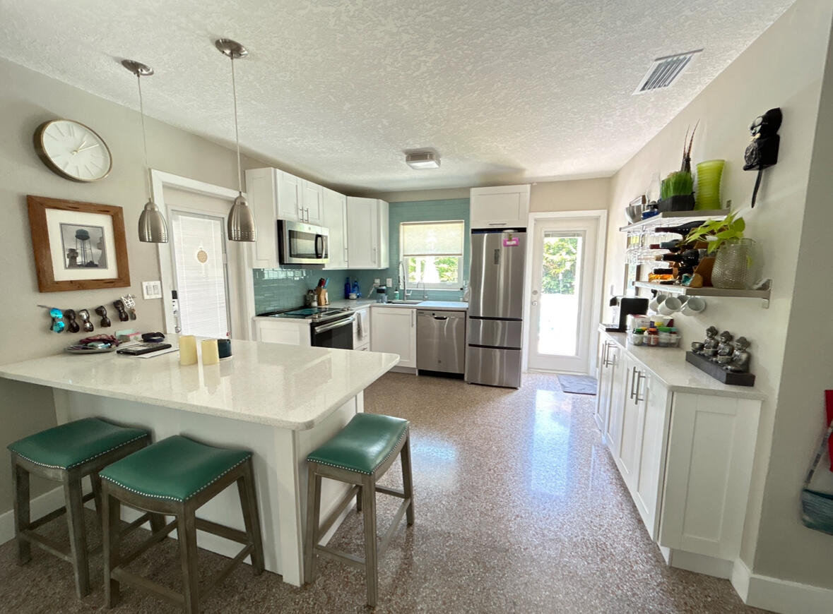 BOWERS PARK - Residential Lease