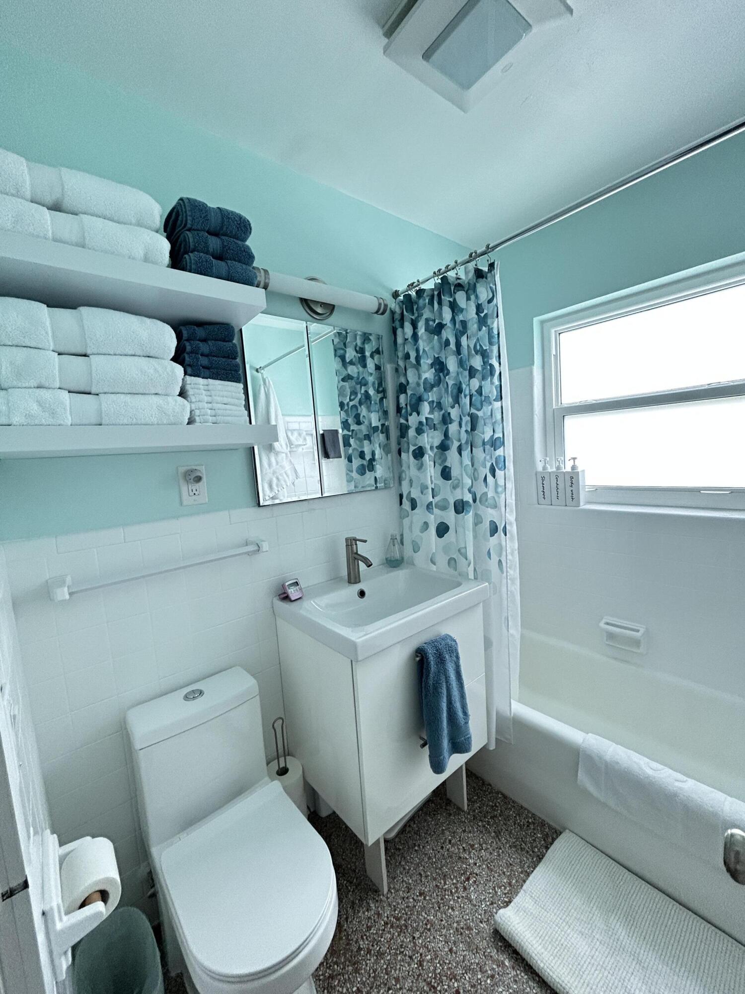 BOWERS PARK - Residential Lease