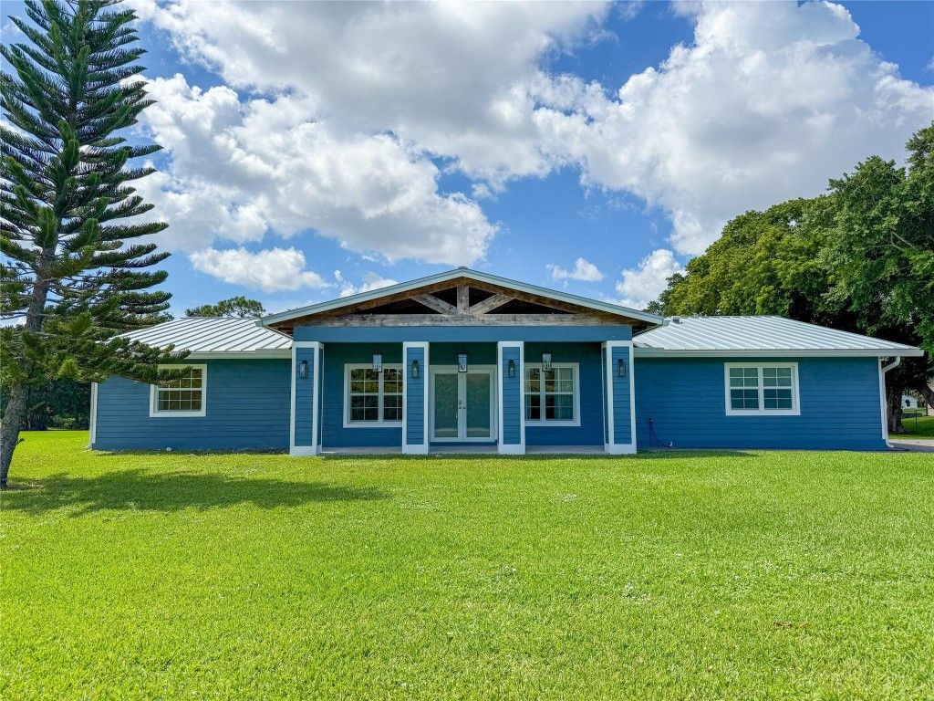 Photo of 17420 SW 54 Street, Southwest Ranches, FL 33331 (MLS # F10523147)