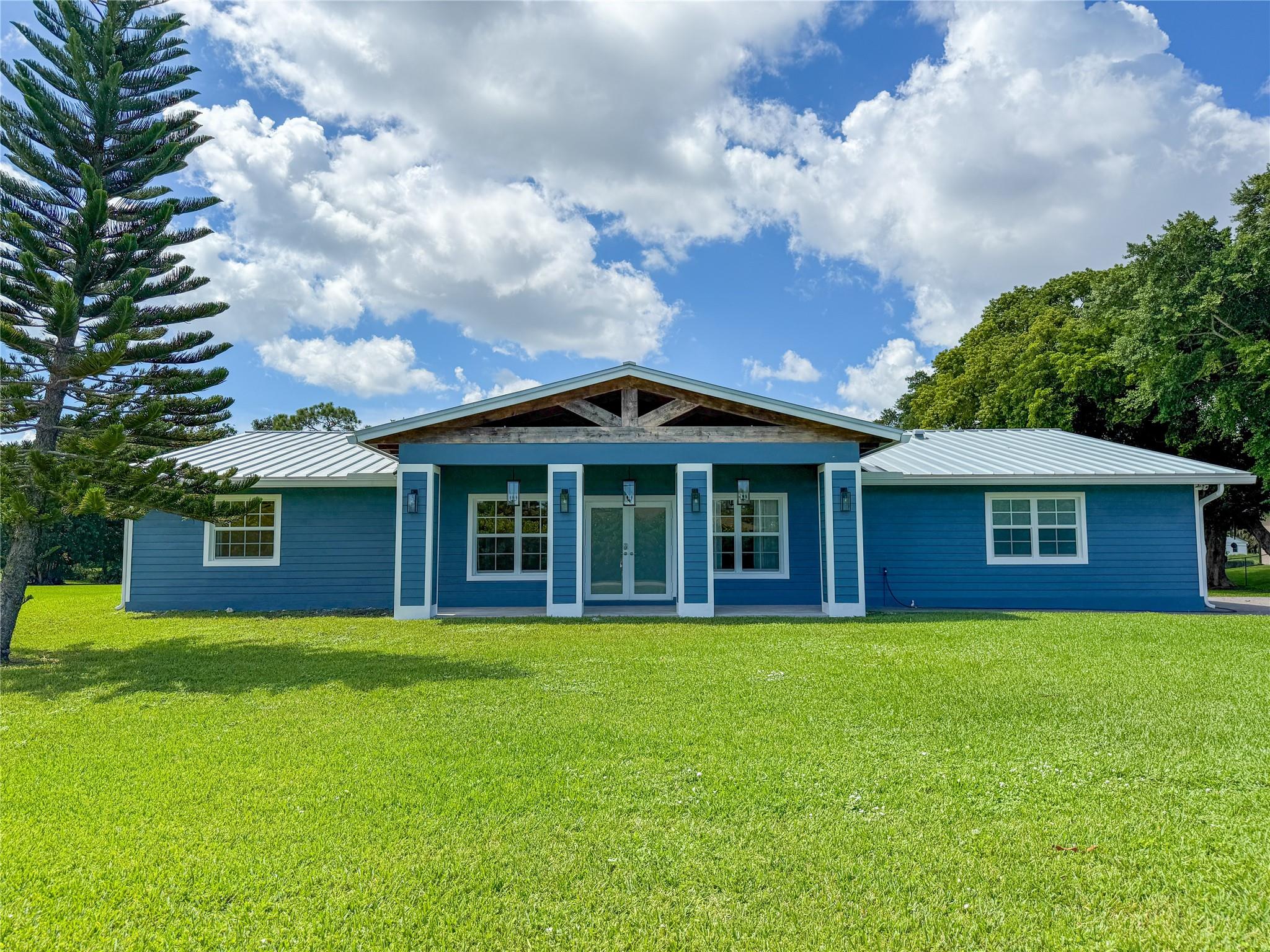 ROLLING OAKS ESTATES - Residential Lease
