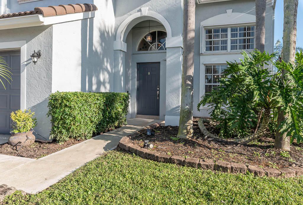 Photo of 3614 Newport Avenue, Boynton Beach, FL 33436 (MLS # R11158064)