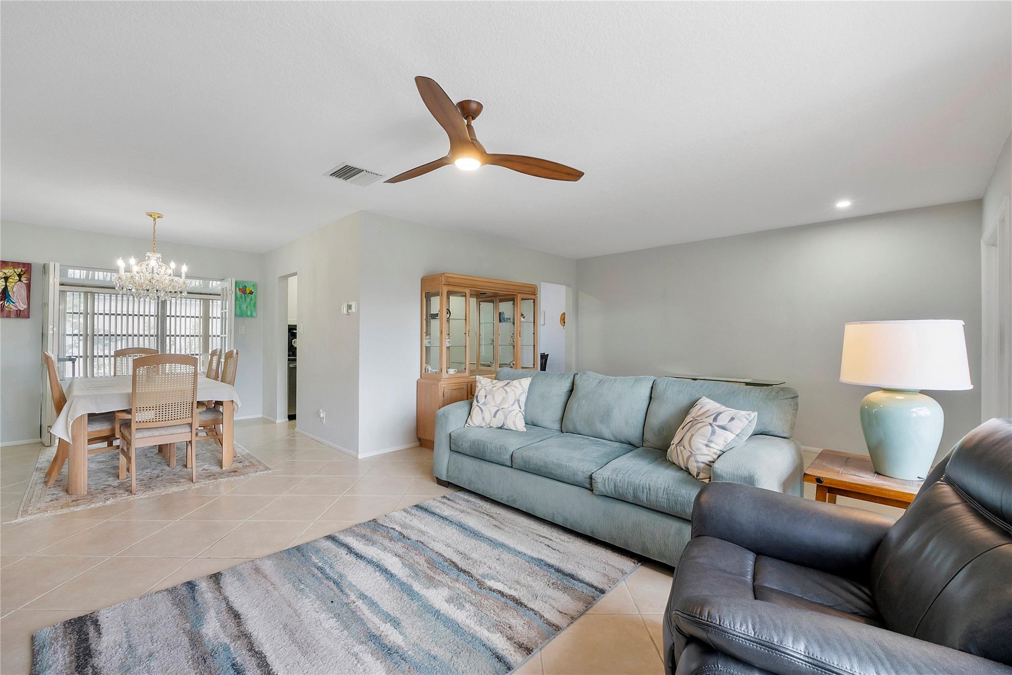 MAINLANDS OF TAMARAC LAKE - Residential