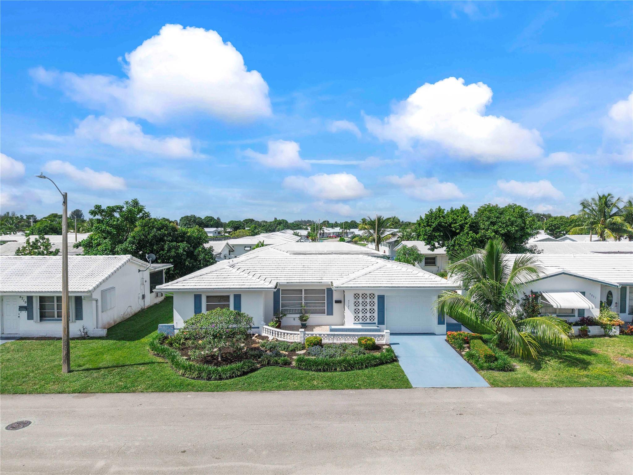 MAINLANDS OF TAMARAC LAKE - Residential