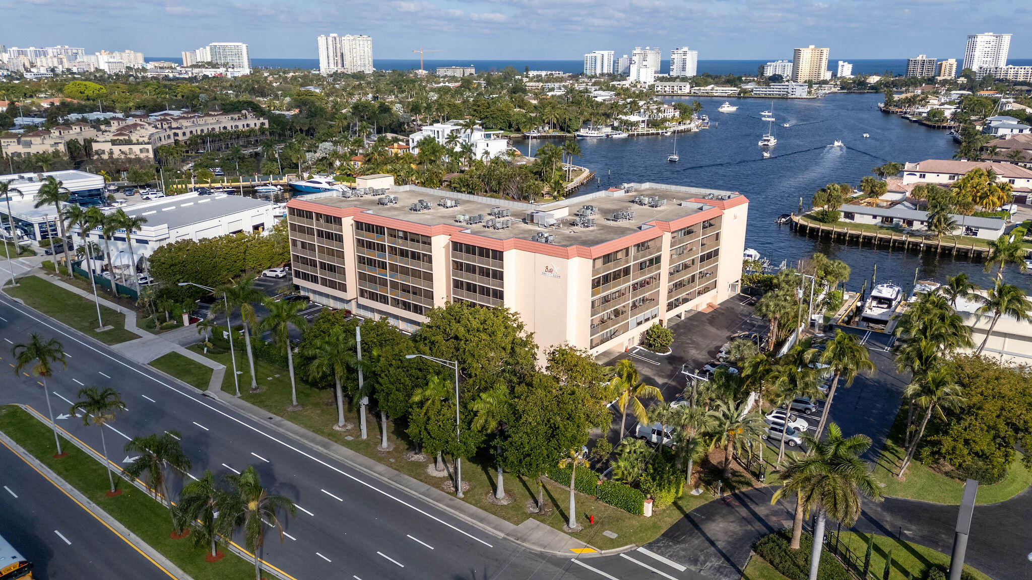 740 S Federal Highway S 612