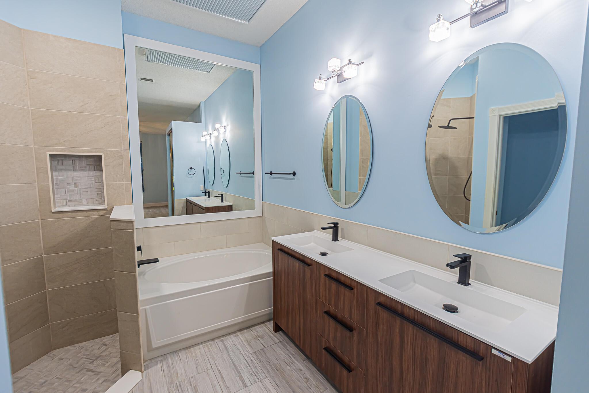 LAKES AT ST LUCIE WEST - Residential