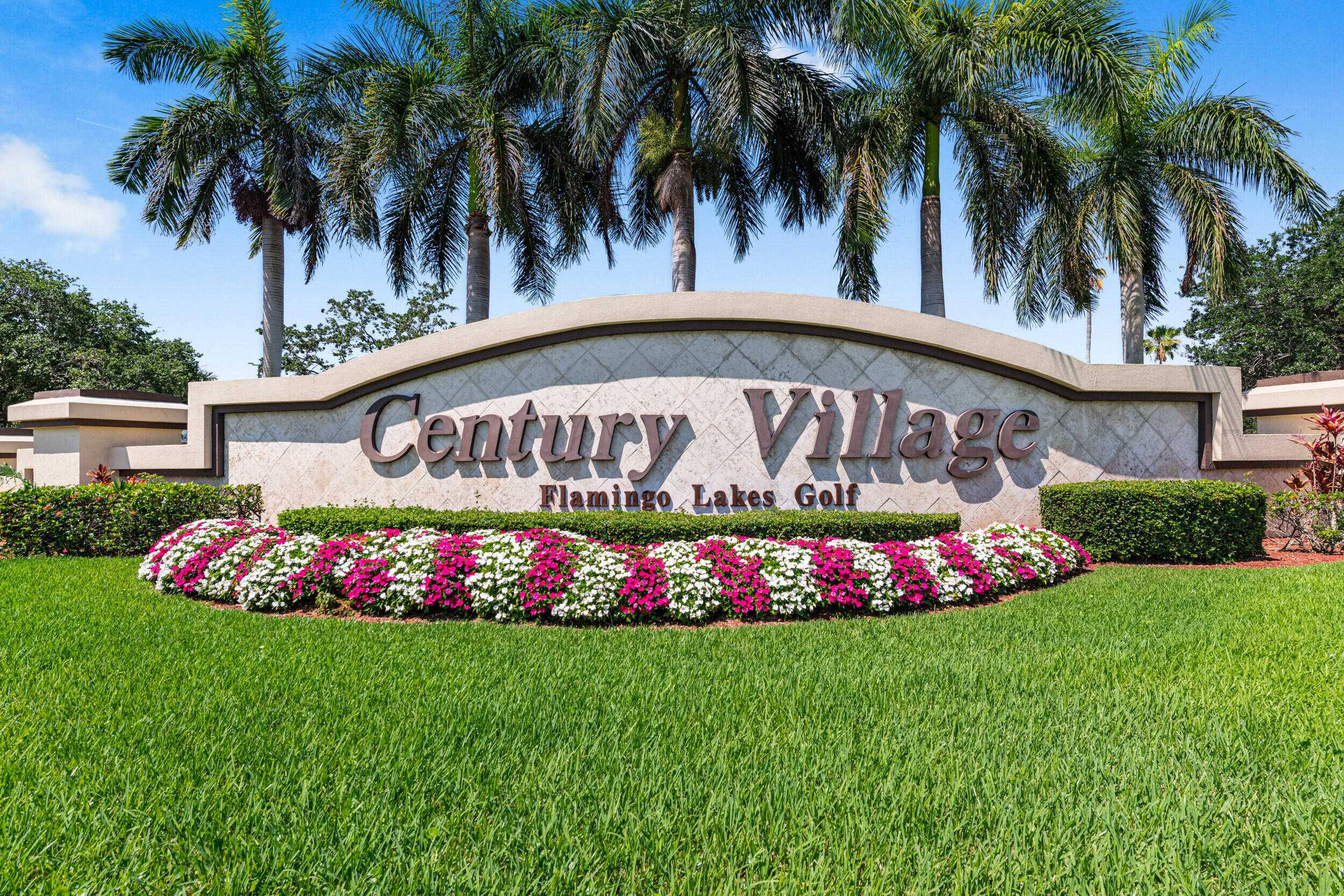 CAMBRIDGE AT CENTURY VILLAGE - Residential