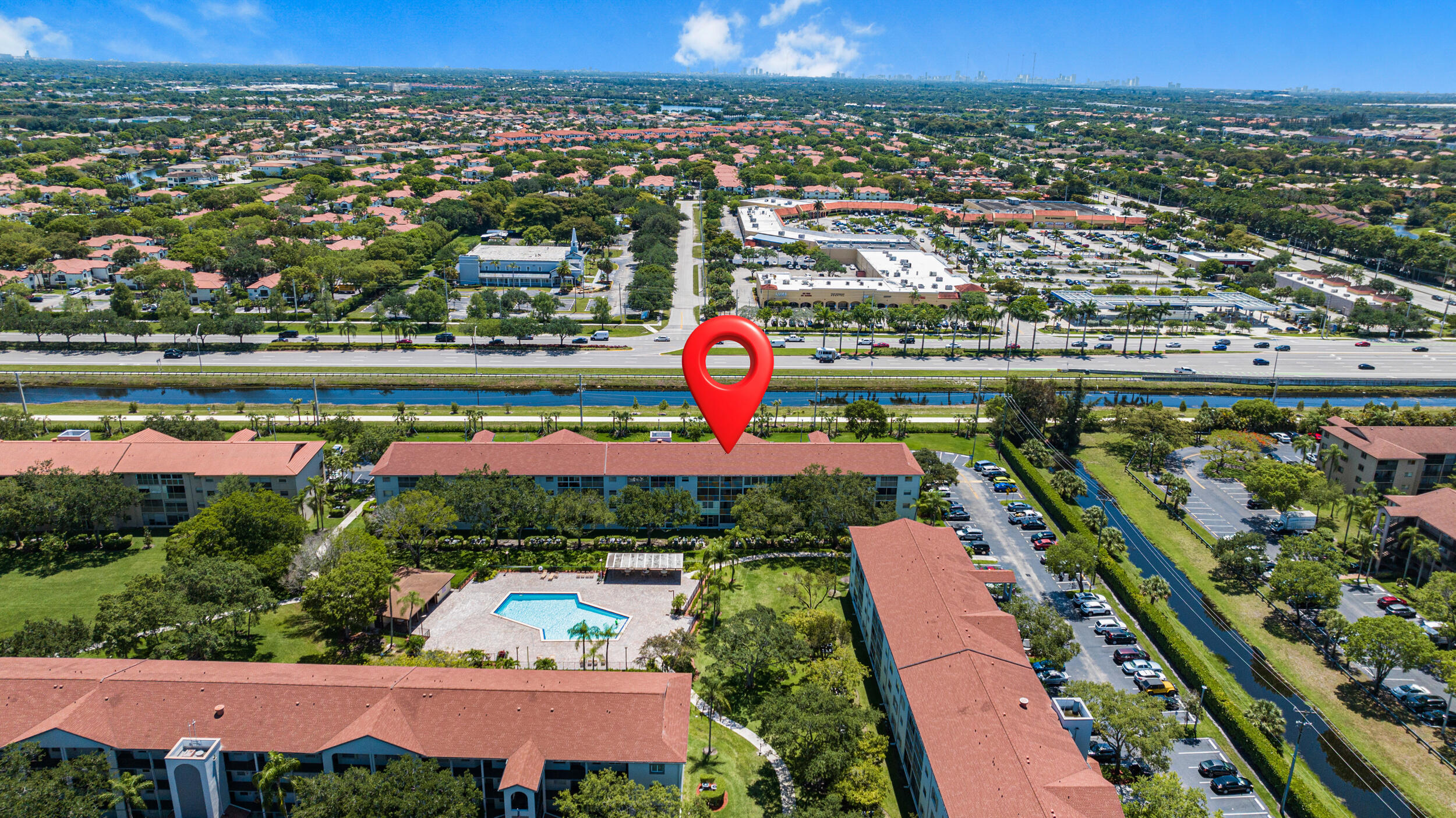CAMBRIDGE AT CENTURY VILLAGE - Residential