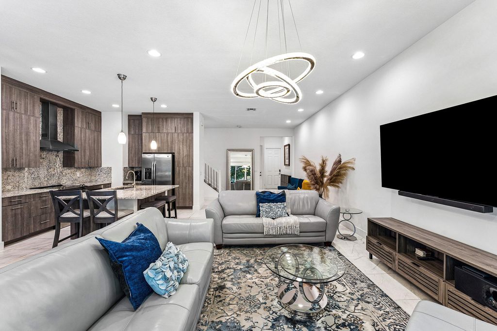 Photo of 4821 Pointe Midtown Road, Palm Beach Gardens, FL 33418 (MLS # B26035178)
