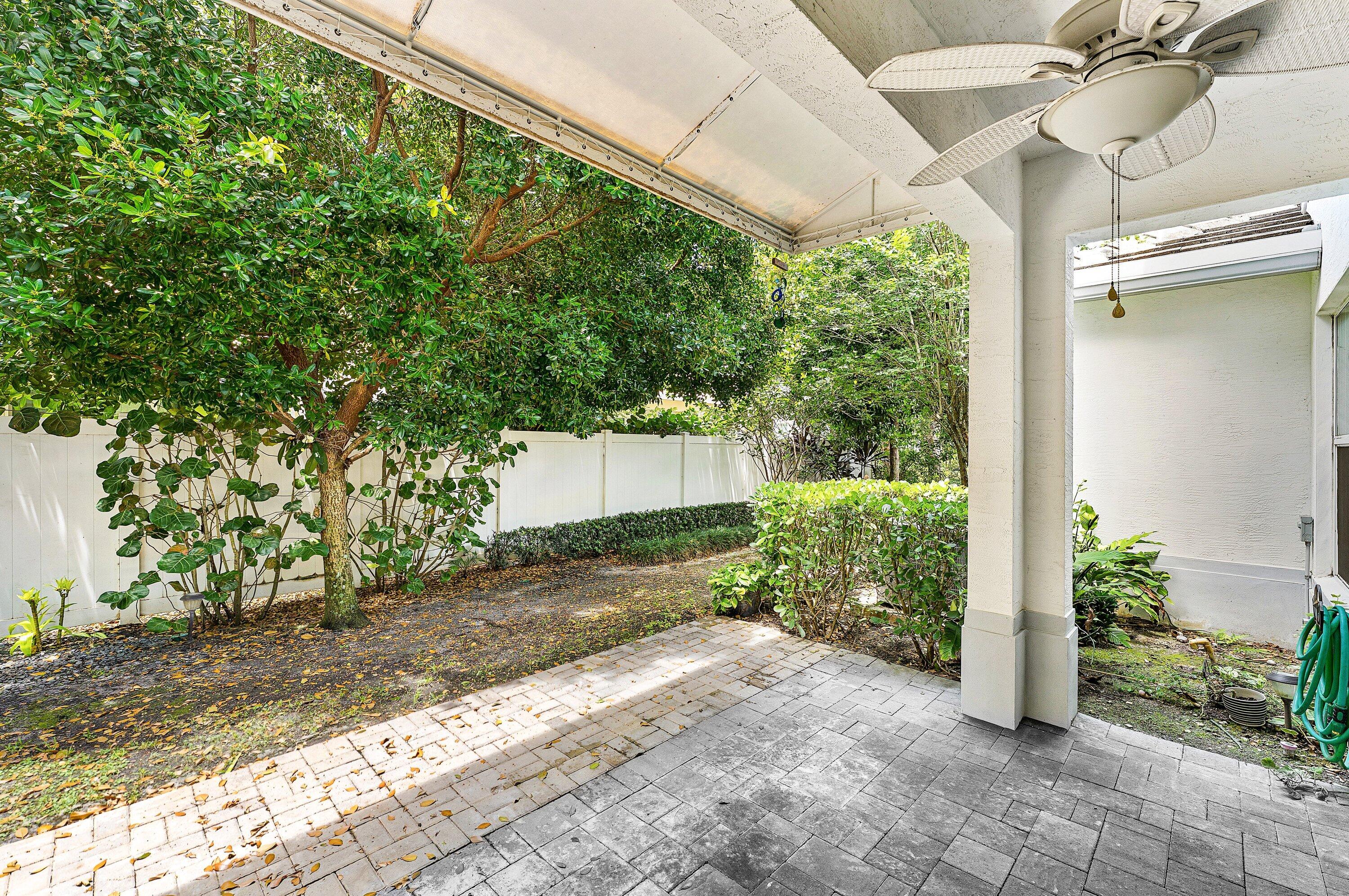POINTE MIDTOWN - Residential