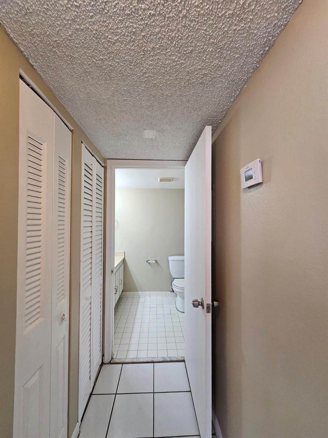 PRESIDENTIAL GOLFVIEW CONDO - Residential