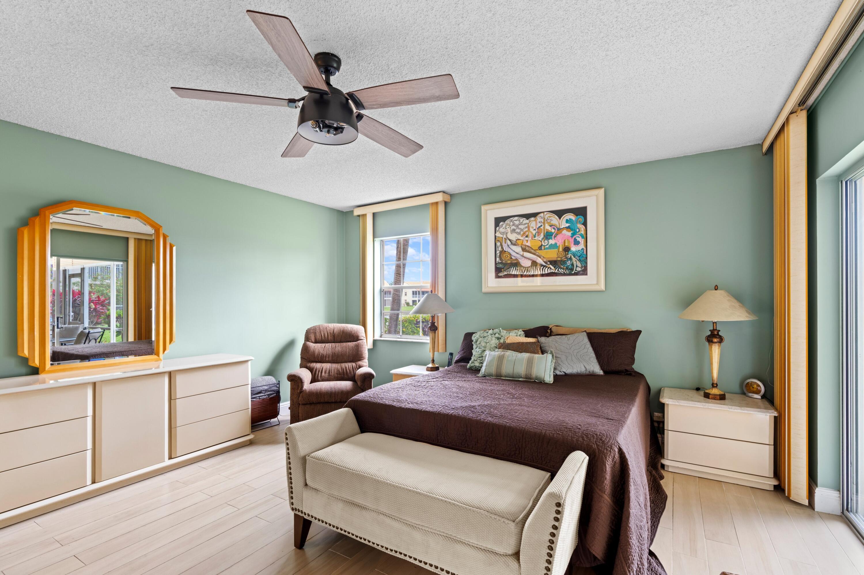 EMERALD POINTE CONDO - Residential