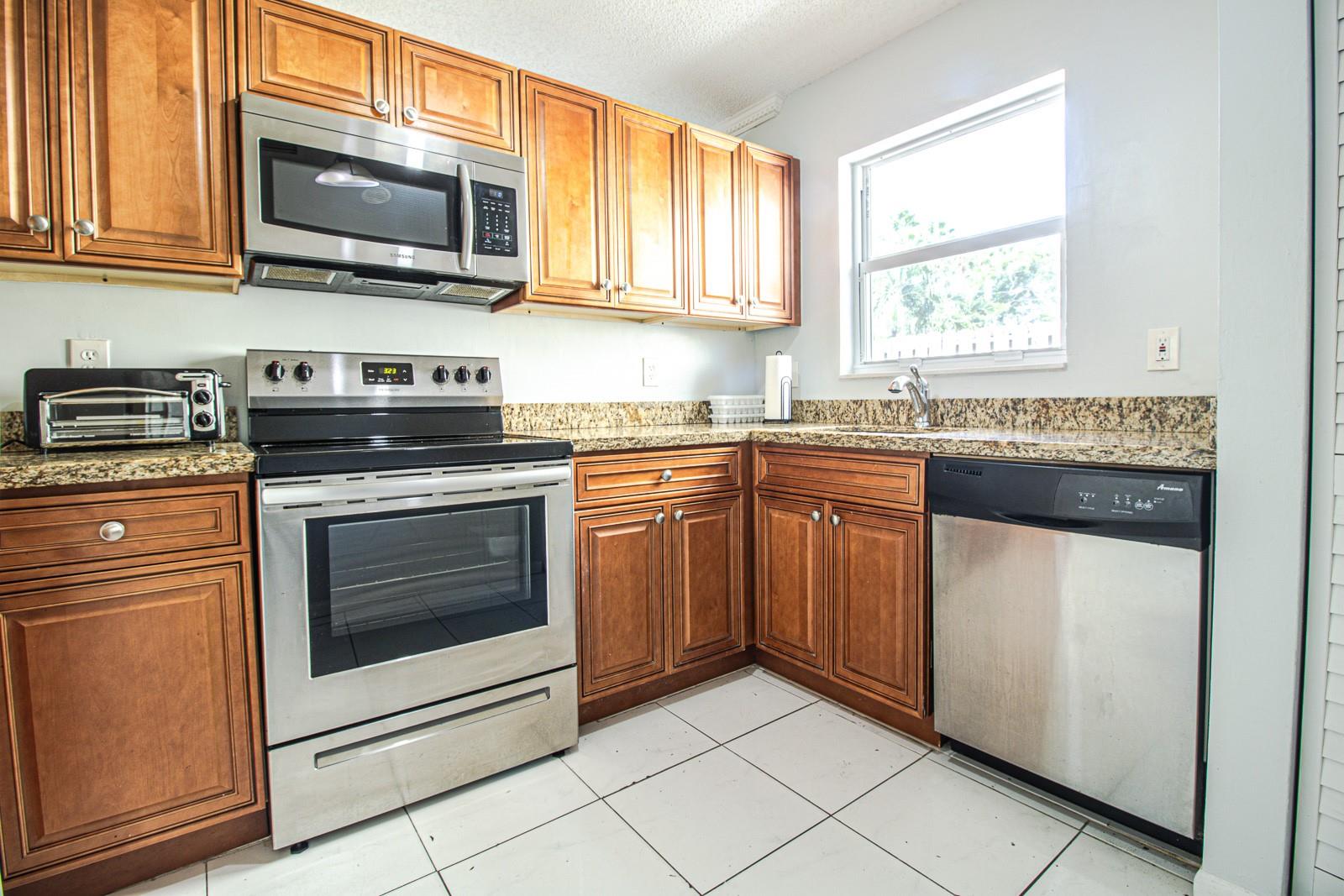 Coral Bay Prcl C 145-2 B - Residential Lease