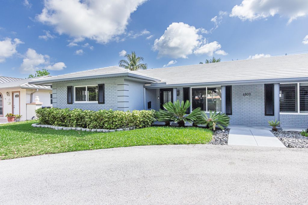 Photo of 4800 NE 25th Avenue #North Unit, Fort Lauderdale, FL 33308 (MLS # B26009383)