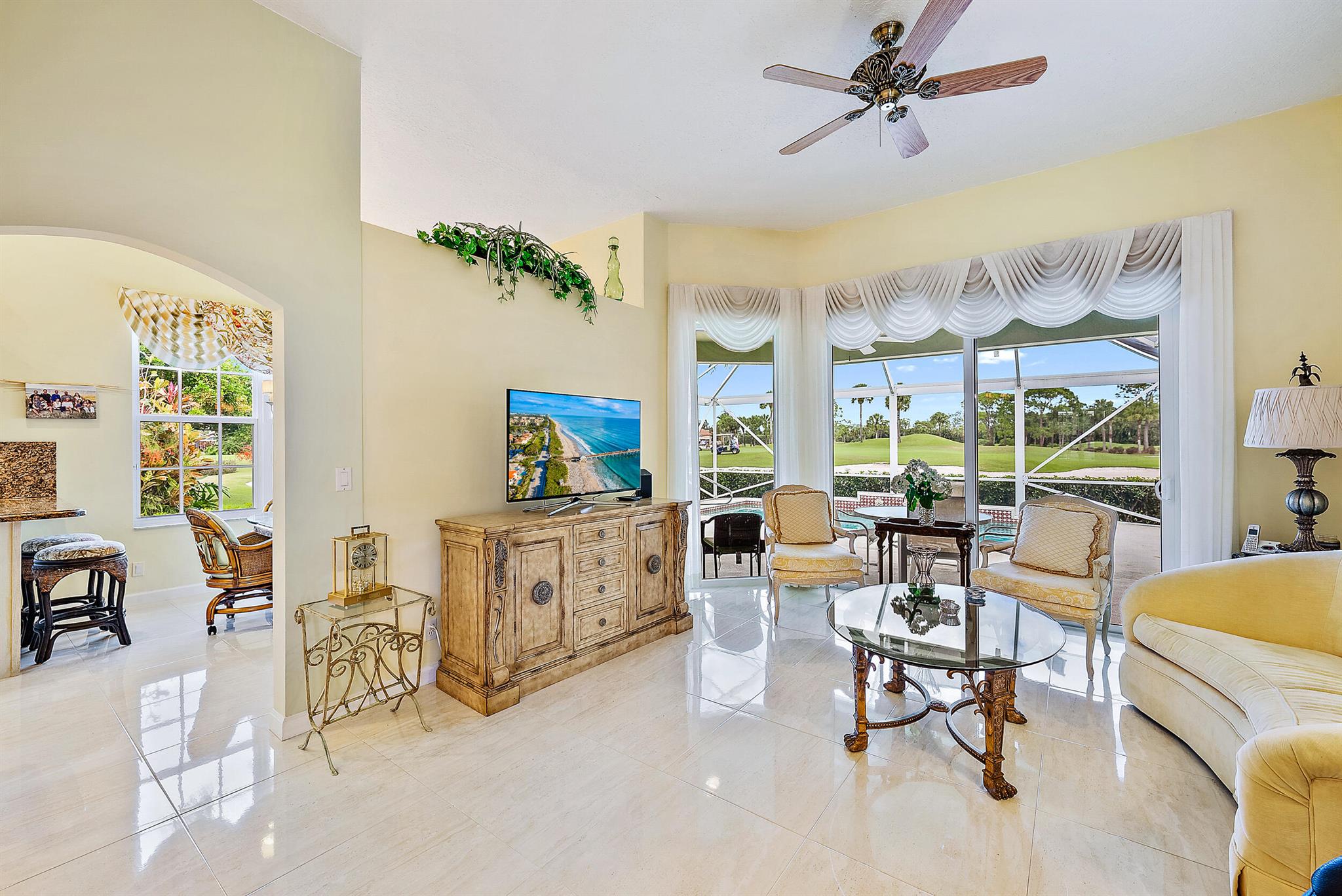 IBIS GOLF AND COUNTRY CLU - Residential