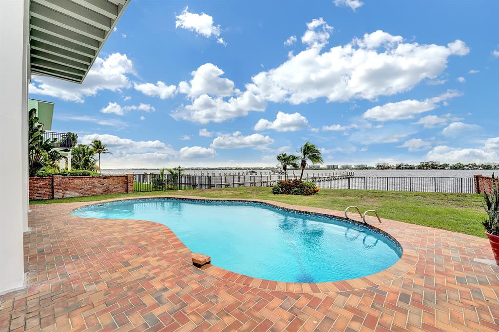 SOUTH PALM PARK IN - Residential