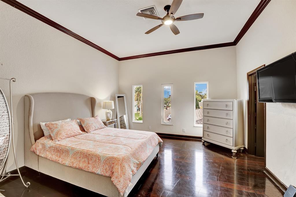 SOUTH PALM PARK IN - Residential
