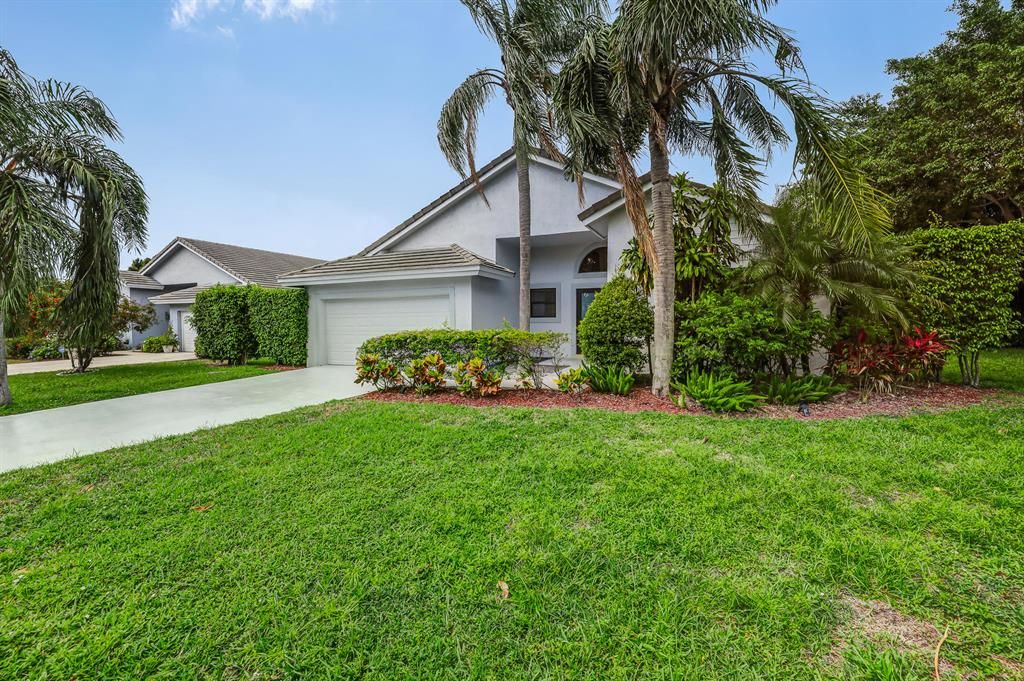 Photo of 2298 NW 8th Street, Boca Raton, FL 33486 (MLS # R10716002)