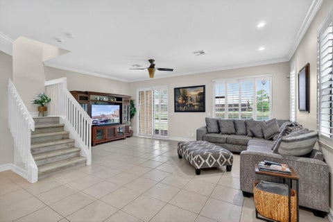 Photo of 126 SE Crestwood Circle, Stuart, FL 34997 (MLS # R11118241)