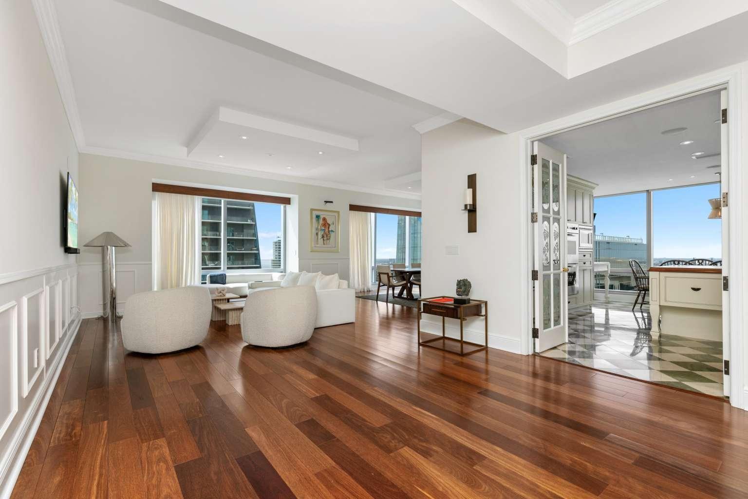 Four Seasons Res. - Residential