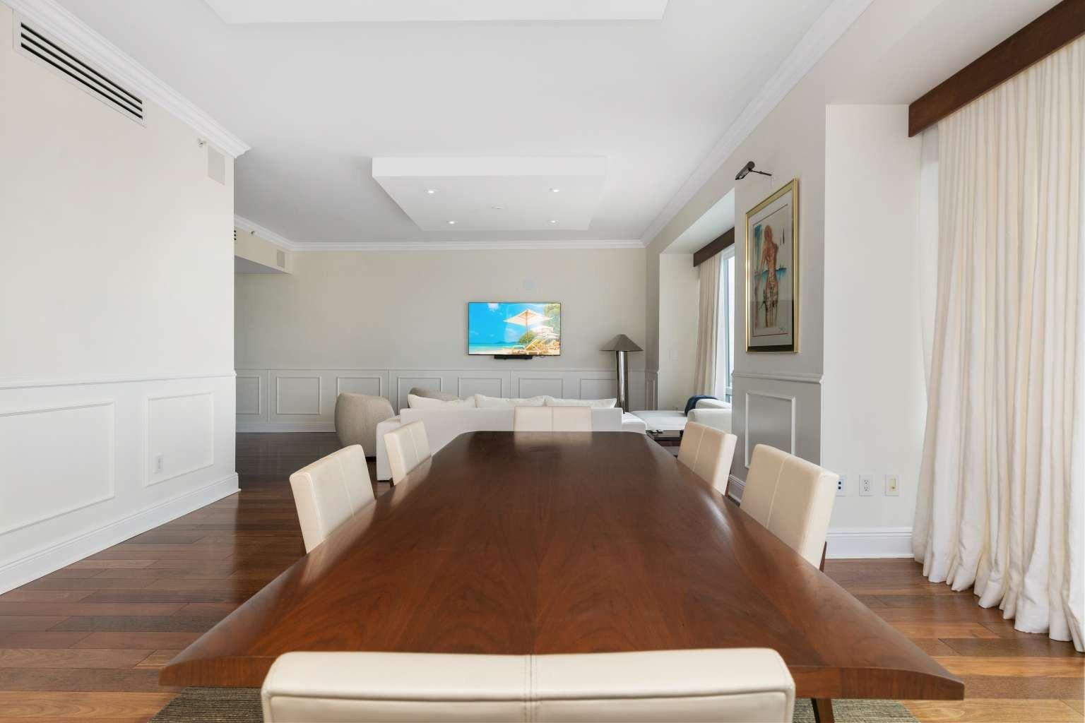 Four Seasons Res. - Residential