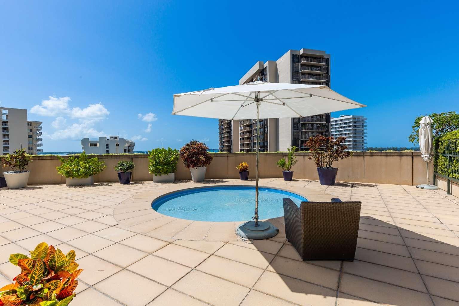 Four Seasons Res. - Residential