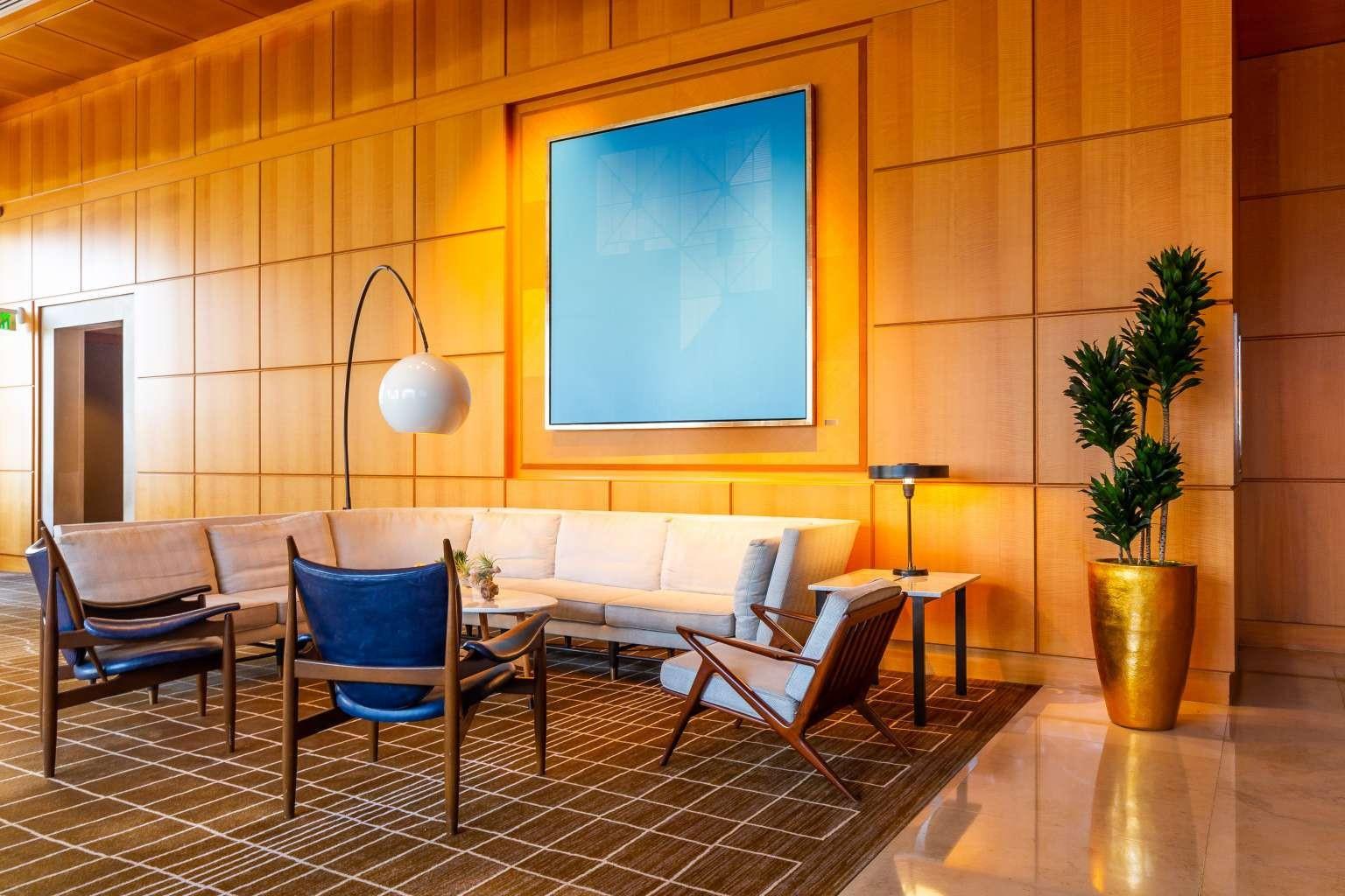 Four Seasons Res. - Residential