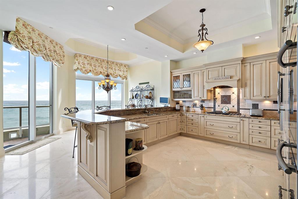 OCEANS EDGE AT SINGER ISL - Residential