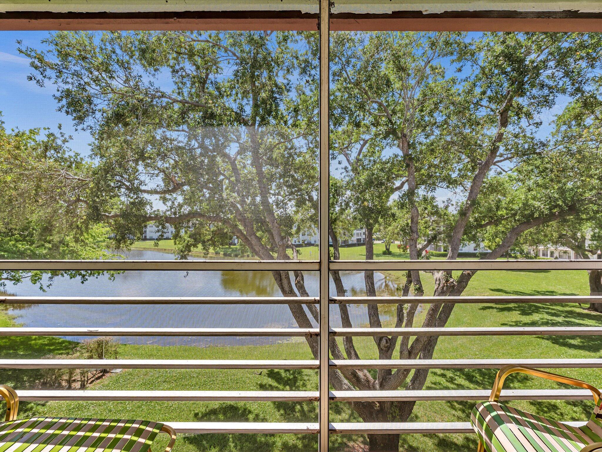 FANSHAW AT CENTURY VILLAGE CONDO - Residential