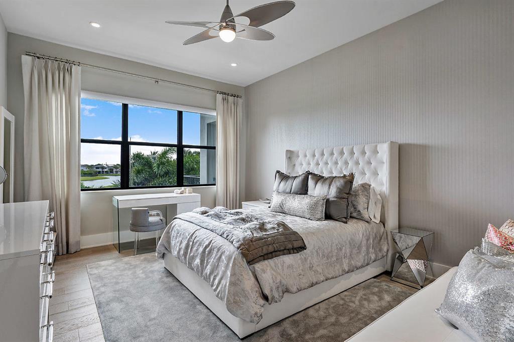 The Oaks - Residential