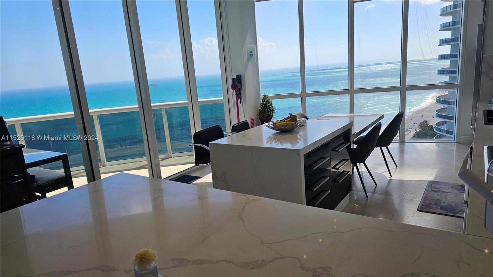 Trump Tower - Residential