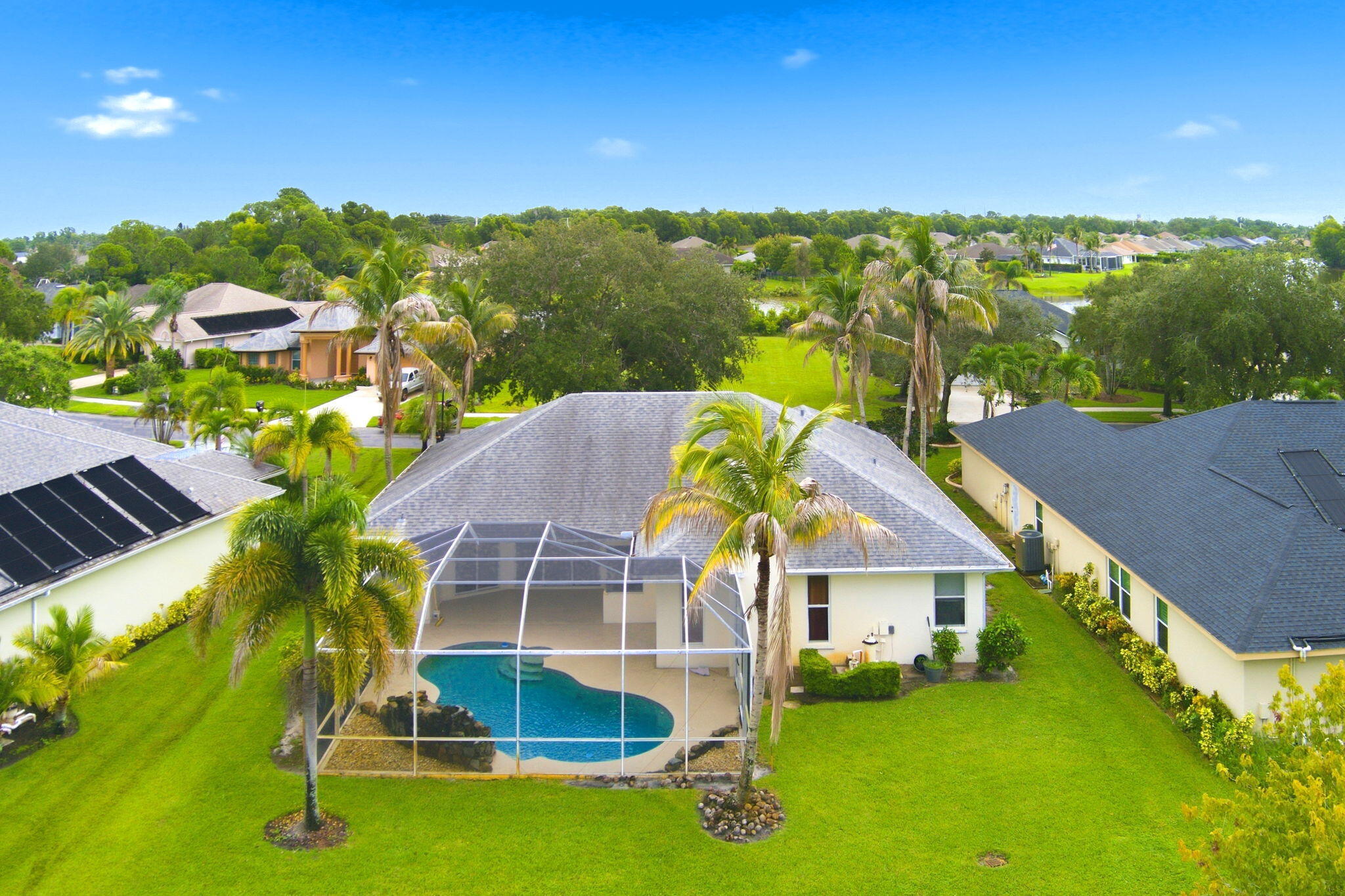 233 SW Fernleaf Trail