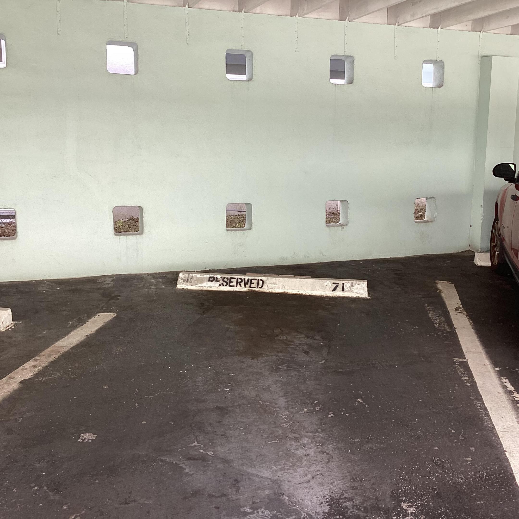 RIVER HOUSE GARDENS CONDO - Residential Lease