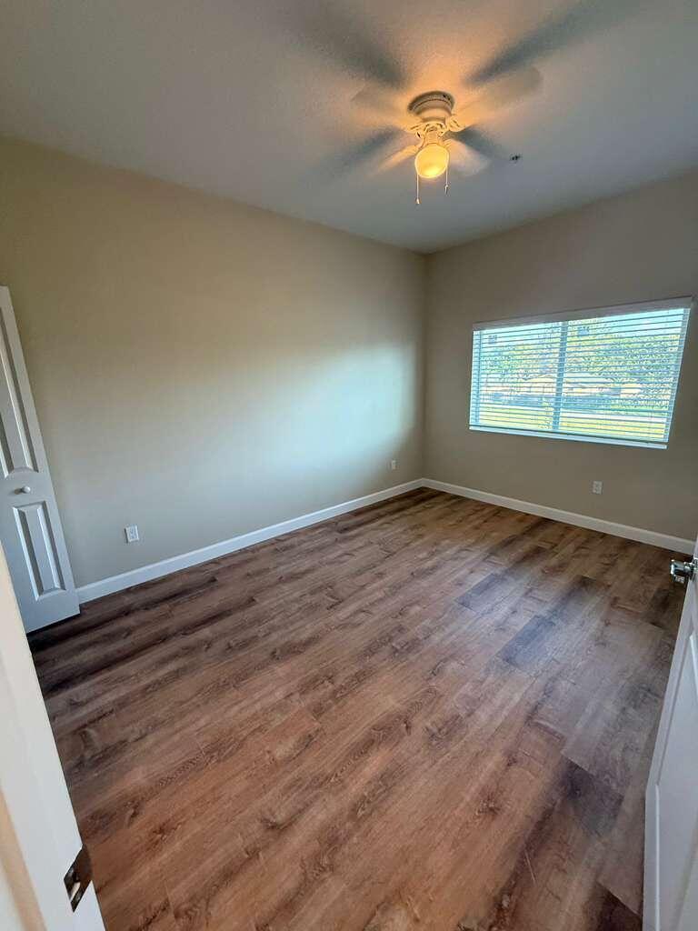PALM BEACH FARMS CO 7 - Residential Lease