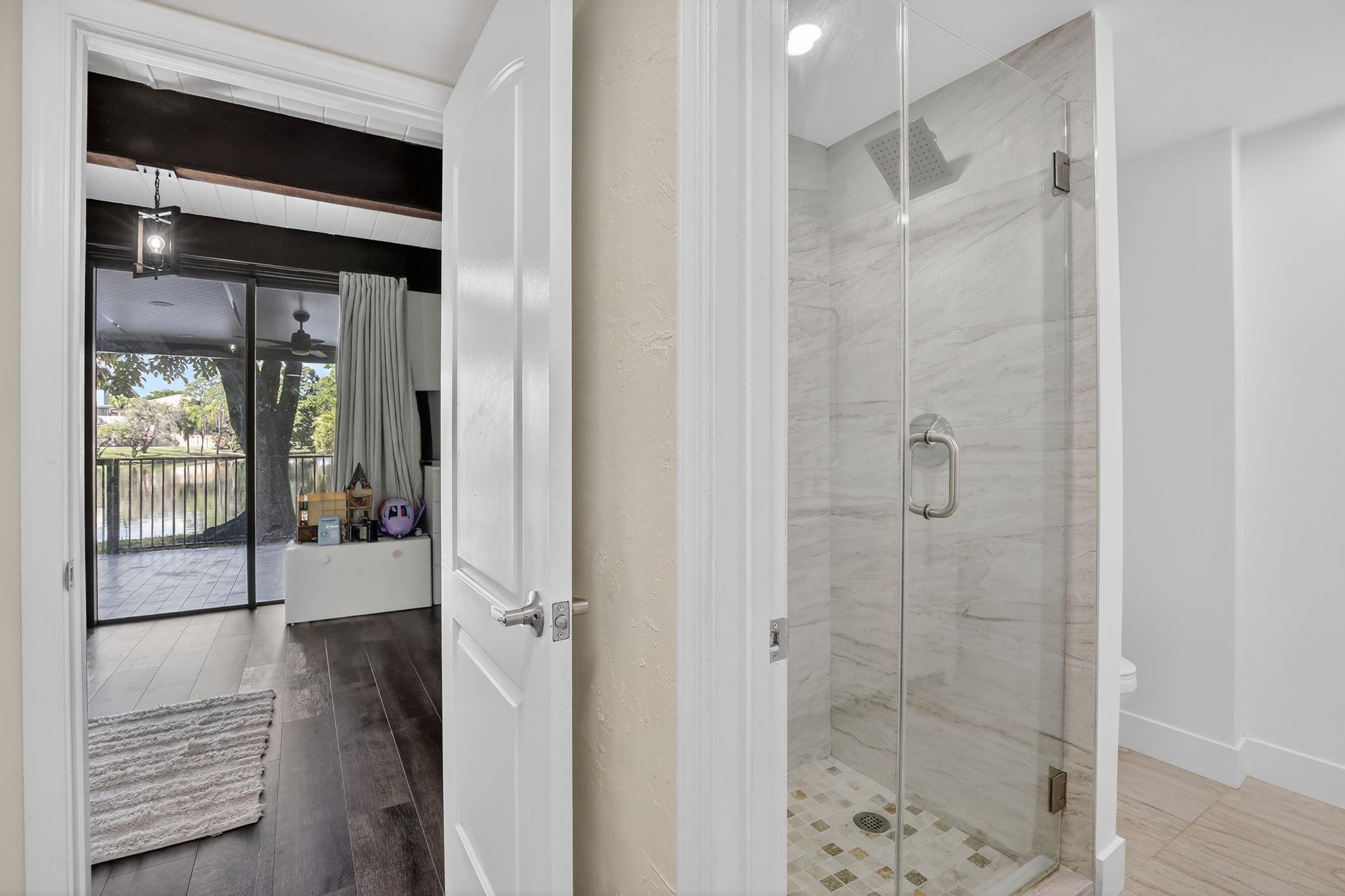 Majestic View Townhouses - Residential